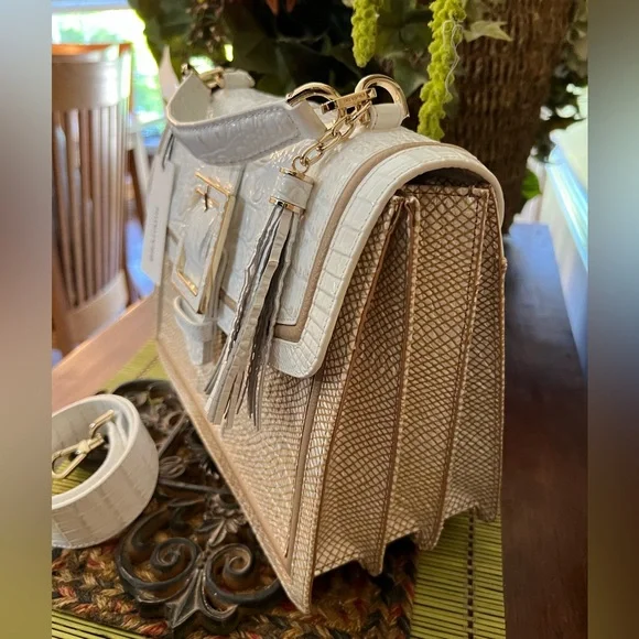 Brahmin Hallie Satchel in Sea Salt Colada. Includes the strap,cards,and dust bag - Picture 9 of 14